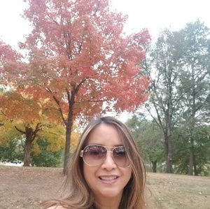 Meet your Posher, Janice